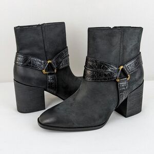 Vionic Carnelia Bootie Water Repellent Nubuck Leather Above Ankle Black 8 NIB